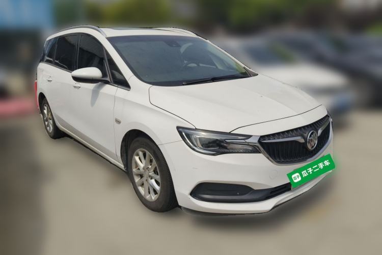 Used Buick GL6 2018 18T 6-Seater Luxury Model Front Right 45 Deg