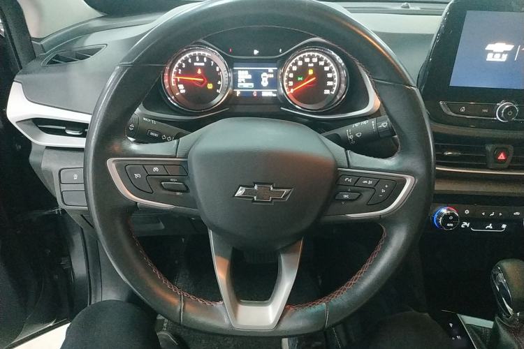 Used Chevrolet Orlando 2020 Light Hybrid Redline 530T Automatic Enjoyment Edition (5+2 Models) Steering Wheel