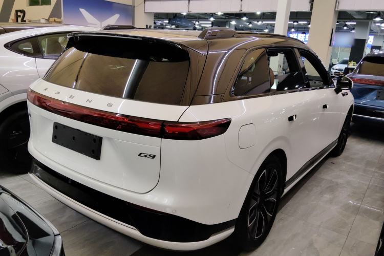 Used XPeng G9 2025 625 Long-Range Max Rear Right 45 Deg