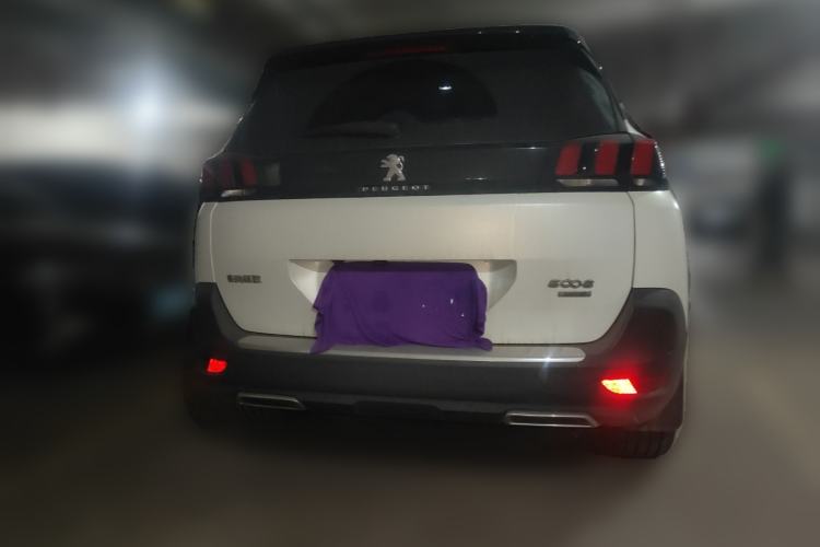 Used Peugeot 5008 2017 380THP 7-Seater Luxury Edition
