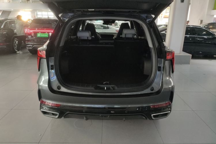 Used CHANGAN CS75 PLUS 2024 3rd Generation Champion Edition 1.5T Intelligent Drive Dynamic Model
