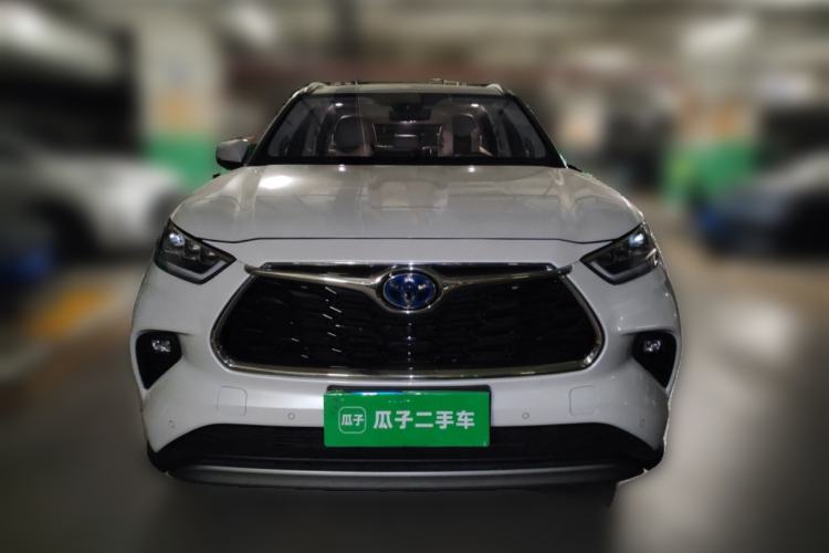 Used Toyota Highlander 2022 Dual-Engine 2.5L Four-Wheel Drive Supreme Edition 7-Seater Front