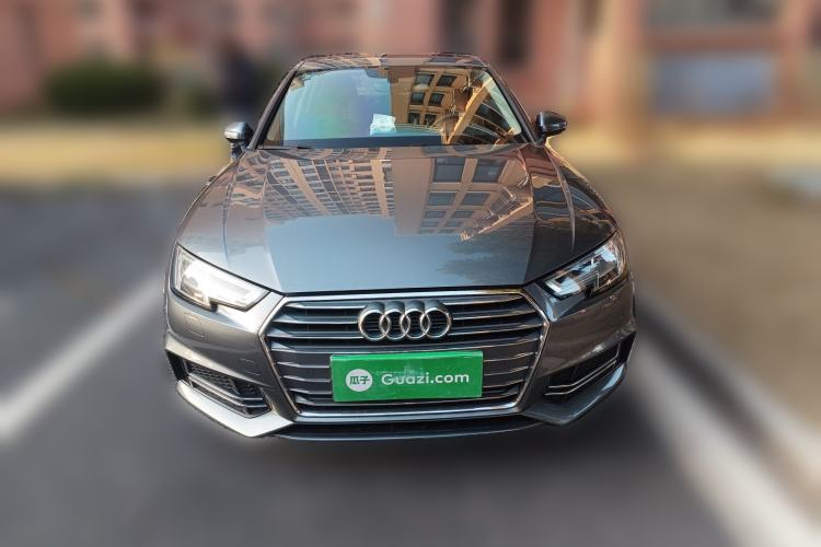 Used Audi A4L 2018 30th Anniversary Edition 40 TFSI Fashion Model