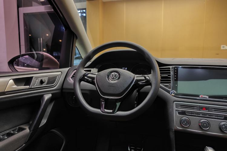 Used Volkswagen Golf Sportsvan 2018 1.6L Automatic Comfort Model