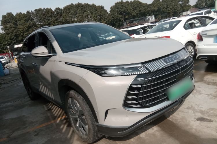 Used BYD Frigate 07 2023 DM-i 100KM Flagship Model
