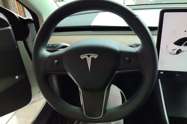 Used Tesla Model 3 2019 Standard Range Rear-Wheel Drive Upgraded Version (52 kWh) Steering Wheel