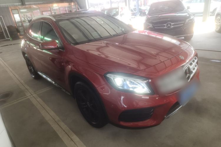 Used Mercedes-Benz GLA 2019 GLA 200 Fashion Model Front Right 45 Deg