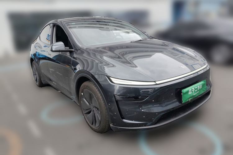 Used Tesla Model Y 2025 Rear-Wheel-Drive Version
