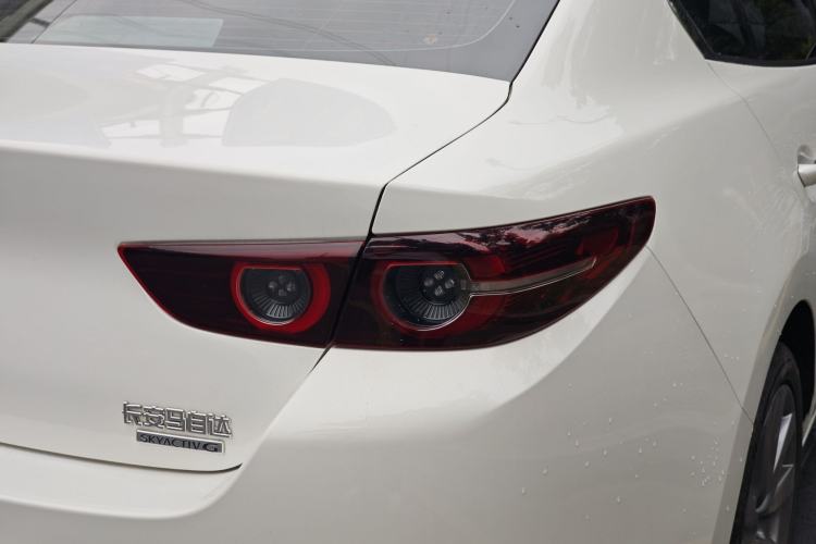 Used Mazda 3 Axela 2023 2.0L Automatic ZhiZhen Edition
