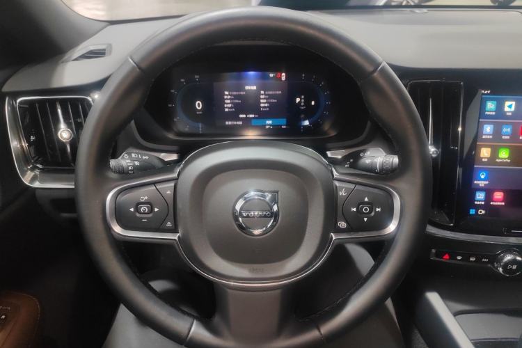 Used Volvo S60 2025 B4 Zhiyi Luxury Edition Steering Wheel