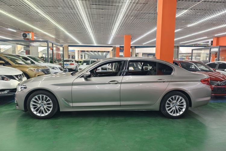 Used BMW 5 Series 2020 525Li Luxury Package