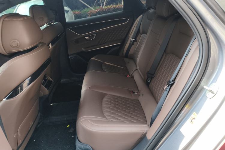 Used BYD Han 2022 DM-i 121KM Prestige Model Left Rear Seat