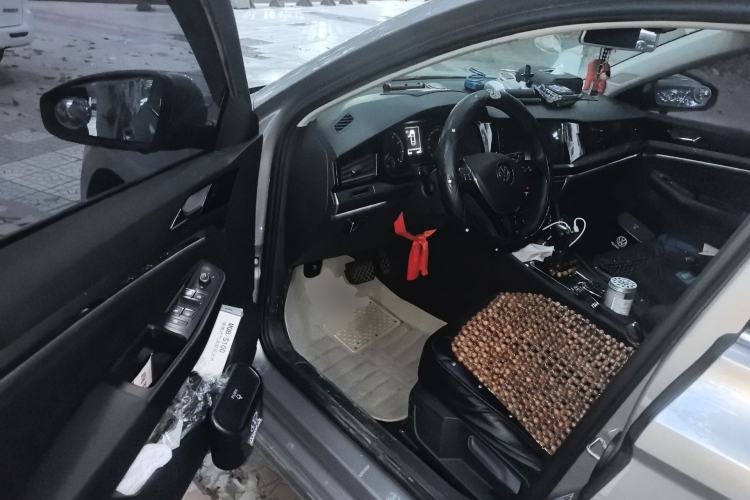 Used Volkswagen Bora 2019 1.5L Automatic Elite Version Driver Seat