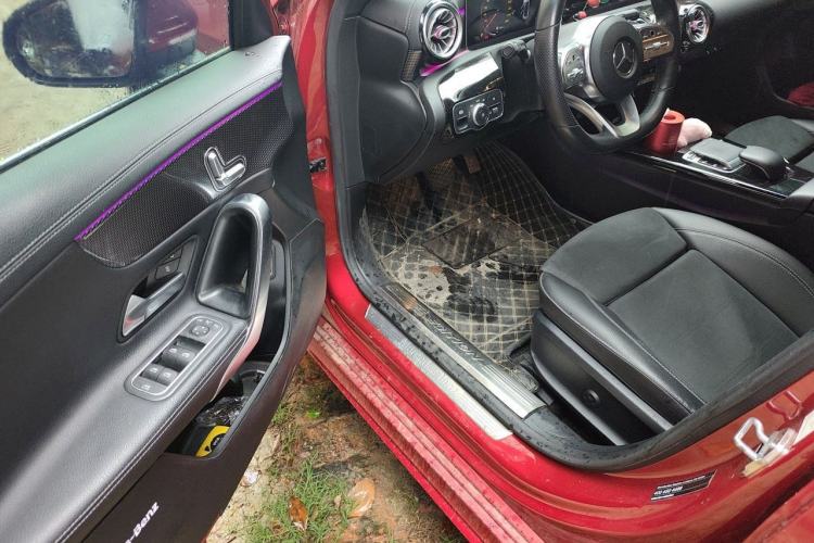 Used Mercedes-Benz A-Class 2020 Restyled A 200 L Sport Sedan Fashion Version
