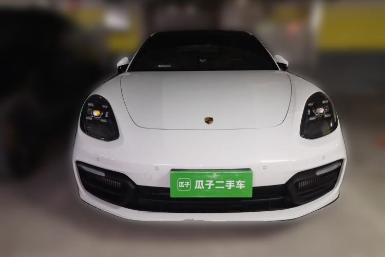 Used Porsche Panamera 2023-Year Restyled Panamera Executive Extended Platinum Edition 2.9T Front