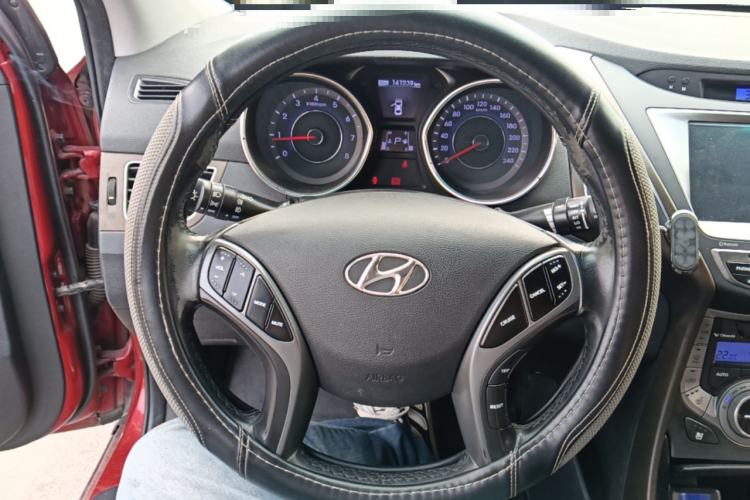 Used Hyundai Elantra (5th Generation / Langdong) 2015 1.6L Automatic Luxury Model Steering Wheel