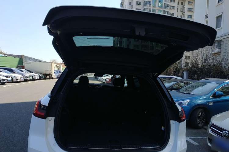 Used Nio ES8 2022 100 kWh 7-Seater Version