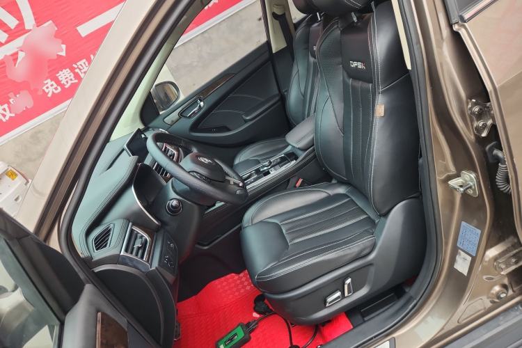 Used Dongfeng Fengon 580 2017 1.5T CVT Smart Style Model Left Front Seat