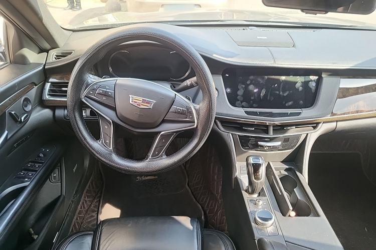 Used Cadillac CT6 2019 28T Luxury Model Steering Wheel