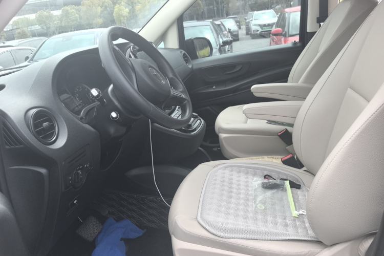 Used Mercedes-Benz Vito 2020 2.0T Elite Version 7 Seats