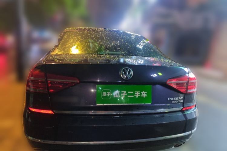 Used Volkswagen Passat 2017 330TSI DSG Luxury Edition
