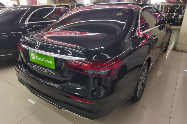 Used Mercedes-Benz E-Class 2021 E 300 L Sporty and Stylish Model
