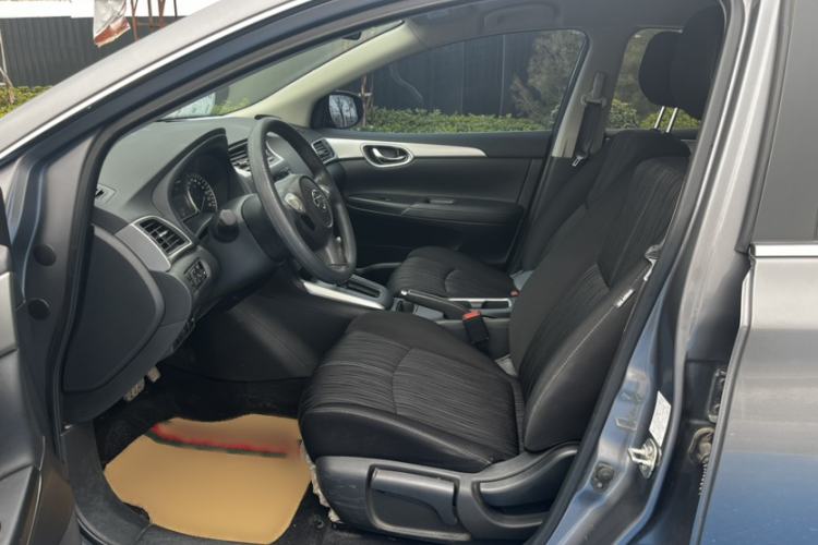 Used Nissan Sylphy 2022 Classic 1.6XE CVT Comfort Edition Interior 3