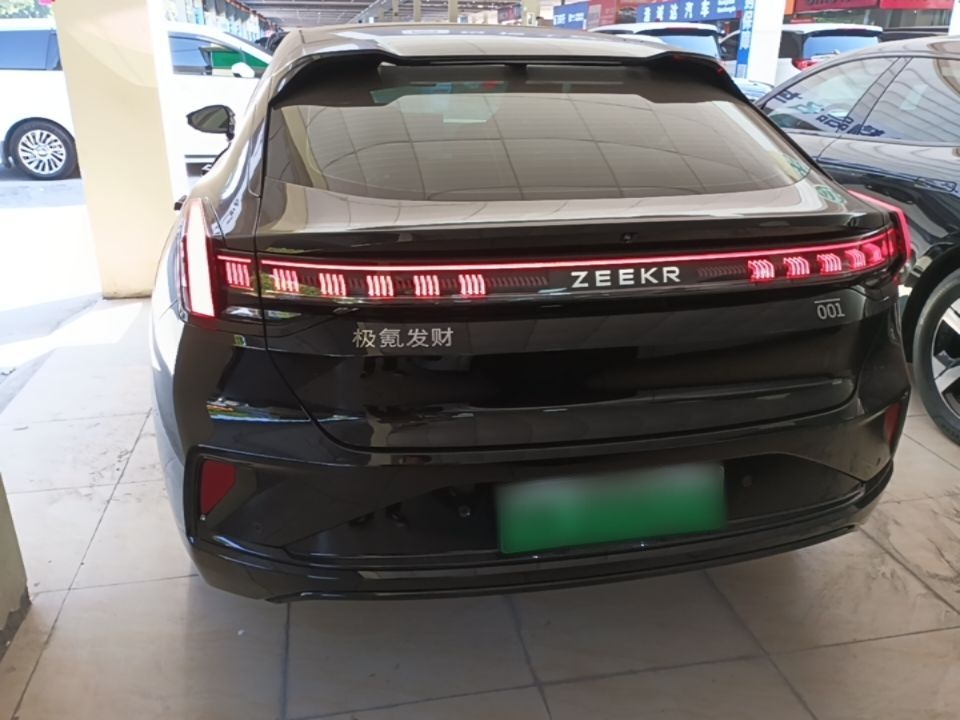 Zeekr 001 2025 WE Edition 100 kWh Rear-Wheel Drive — снимка 5