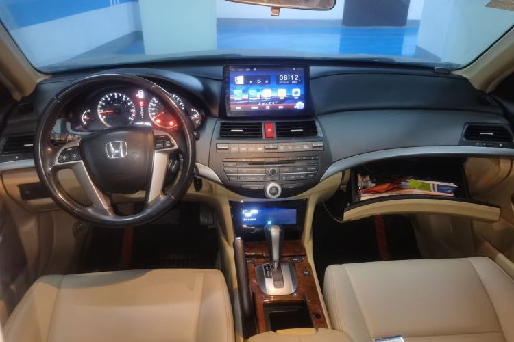 Used Honda Accord 2011 2.4L EXL Navi Center Console