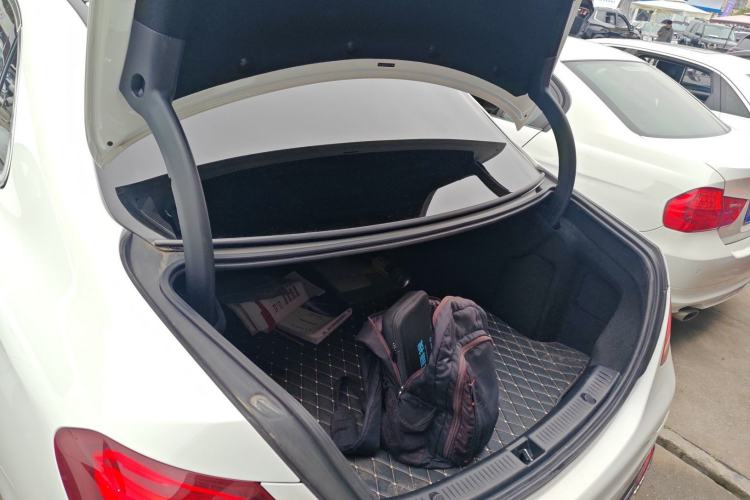 Used Mercedes-Benz E-Class 2016 E 200 L Sport Edition