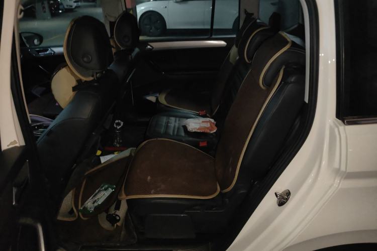 Used Volkswagen Touran 2018 Volkswagen Touran L 280TSI DSG Comfort Edition 7 Seats China VI Standard Left Rear Seat