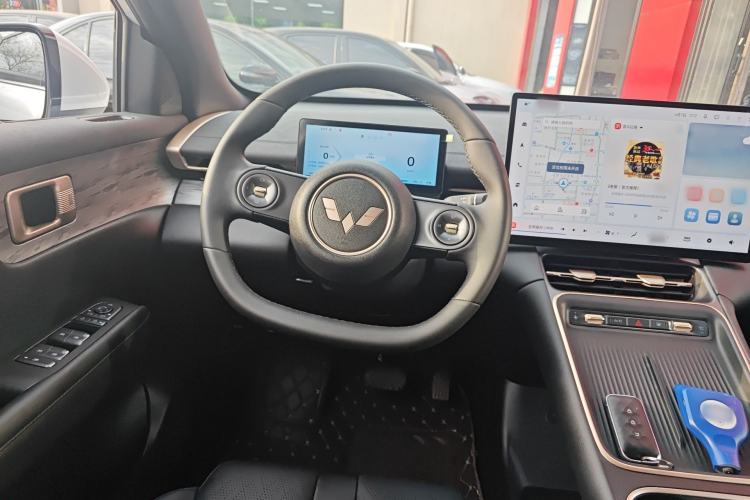 Used Wuling Xingguang S 2024 130 km Flagship Version