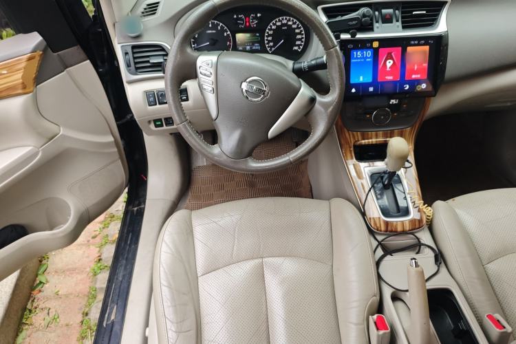 Used Nissan Sylphy 2014 1.6XV CVT Deluxe Edition Steering Wheel