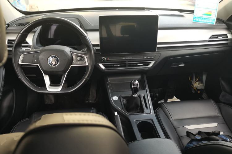 Used BYD Qin Pro 2018 1.5L Manual SmartConnect Fendong Model Center Console