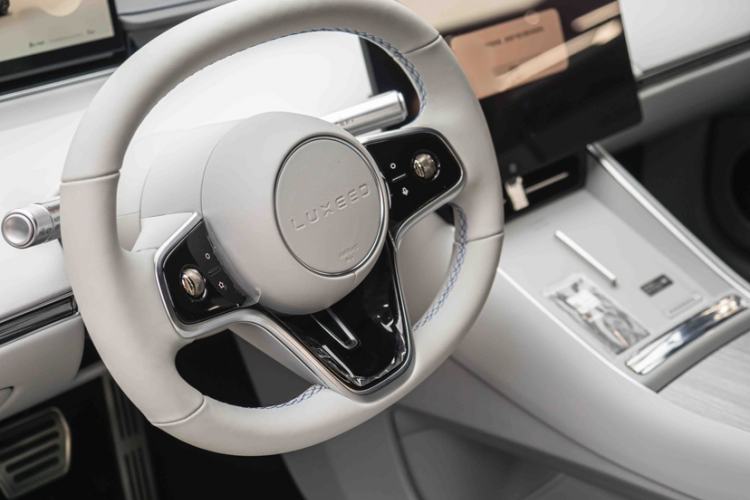 Used Hima Luxeed S7 2024 Pro Model Interior 2