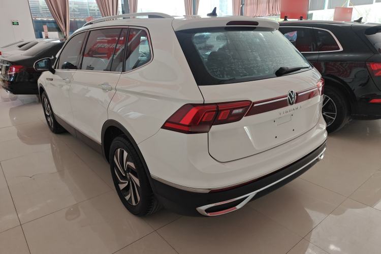 Used Volkswagen Tiguan L 2022 330TSI Automatic Two-Wheel Drive Smart Edition Exterior 6