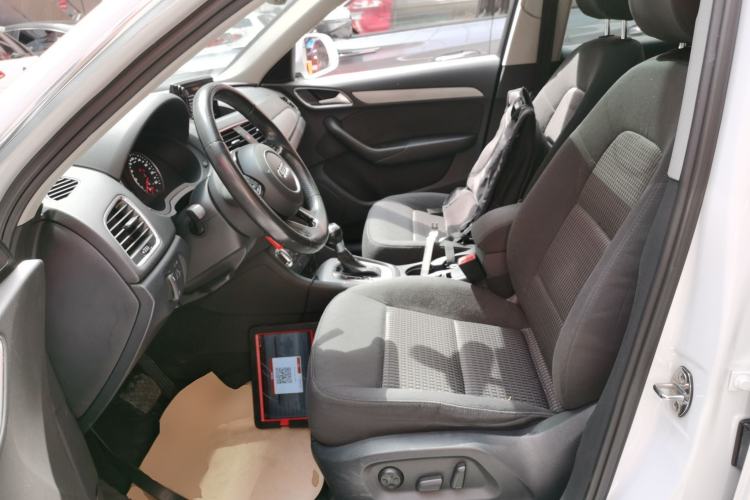 Used Audi Q3 2015 30 TFSI Ambition Edition