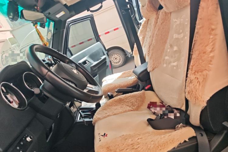 Used BAIC Off-Road BJ40 2016 40L 2.3T Automatic All-Wheel Drive Premium Edition Left Front Seat