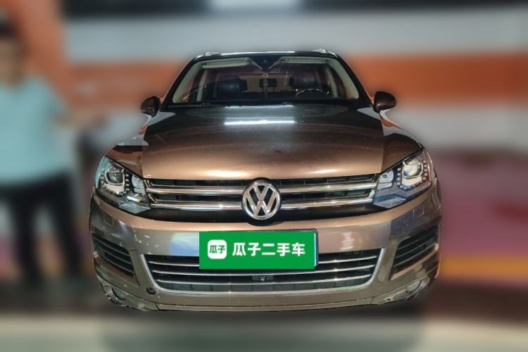 Used Volkswagen Touareg 2011 3.0 TSI Luxury Edition Front