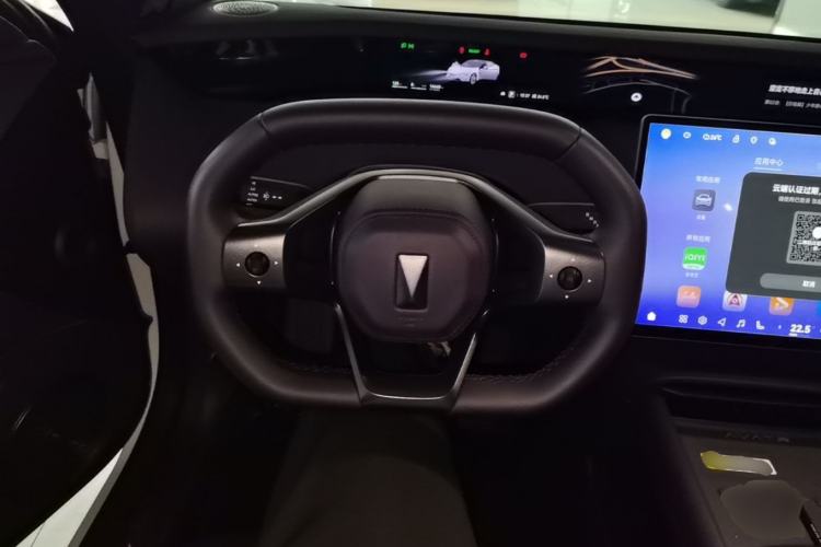 Used Avatr 06 2025 Ultra Pure Electric Edition Steering Wheel