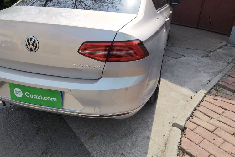 Used Volkswagen Magotan 2018 330TSI DSG Advanced Model Exterior 3