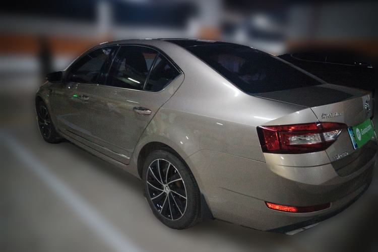 Used Skoda Octavia 2018 TSI280 DSG Luxury Edition