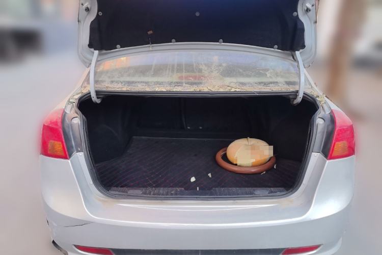 Used Buick Excelle 2011 1.6LX-AT
