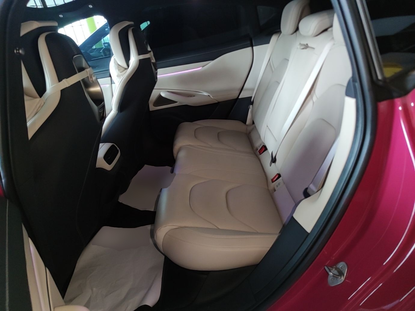 Xiaomi Auto SU7 2024 Four-Wheel Drive Ultra-Long Range Advanced Intelligent Driving Max Edition — снимка 20