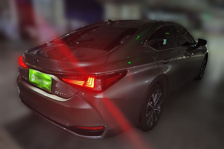 Used Lexus ES 2024 200 Premium Edition