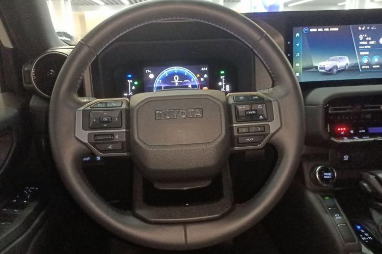 Used Toyota Prado 2024 2.4T All-Terrain TX Version 5 Seats Steering Wheel