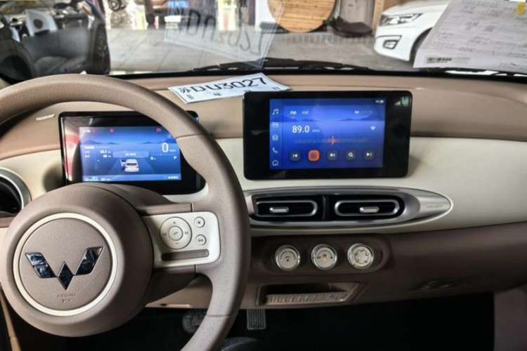 Used Wuling Hongguang MINIEV 2025 Four-Door Version Premium Edition