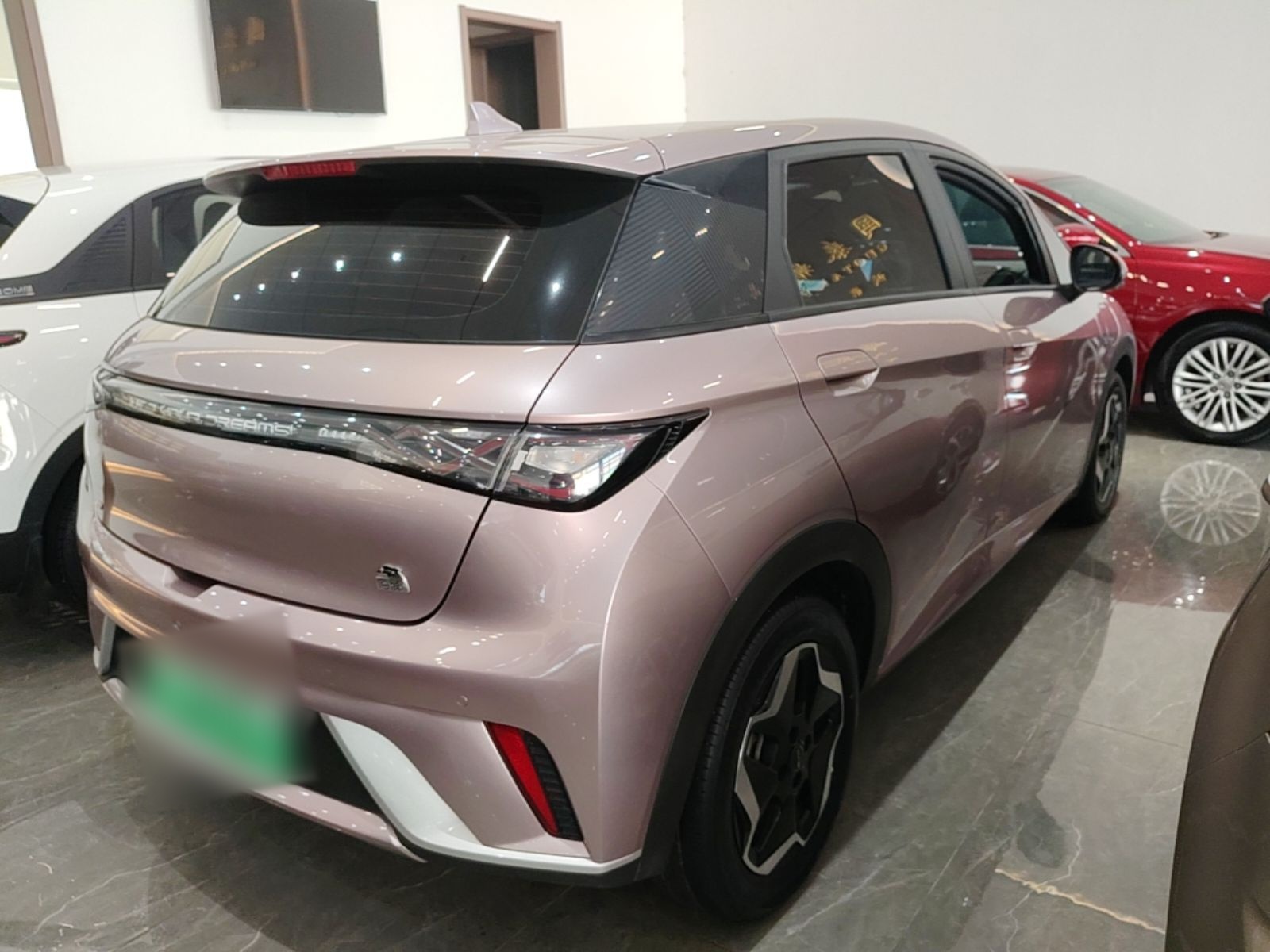 BYD Dolphin 2021 405 km Fashion Edition — снимка 6
