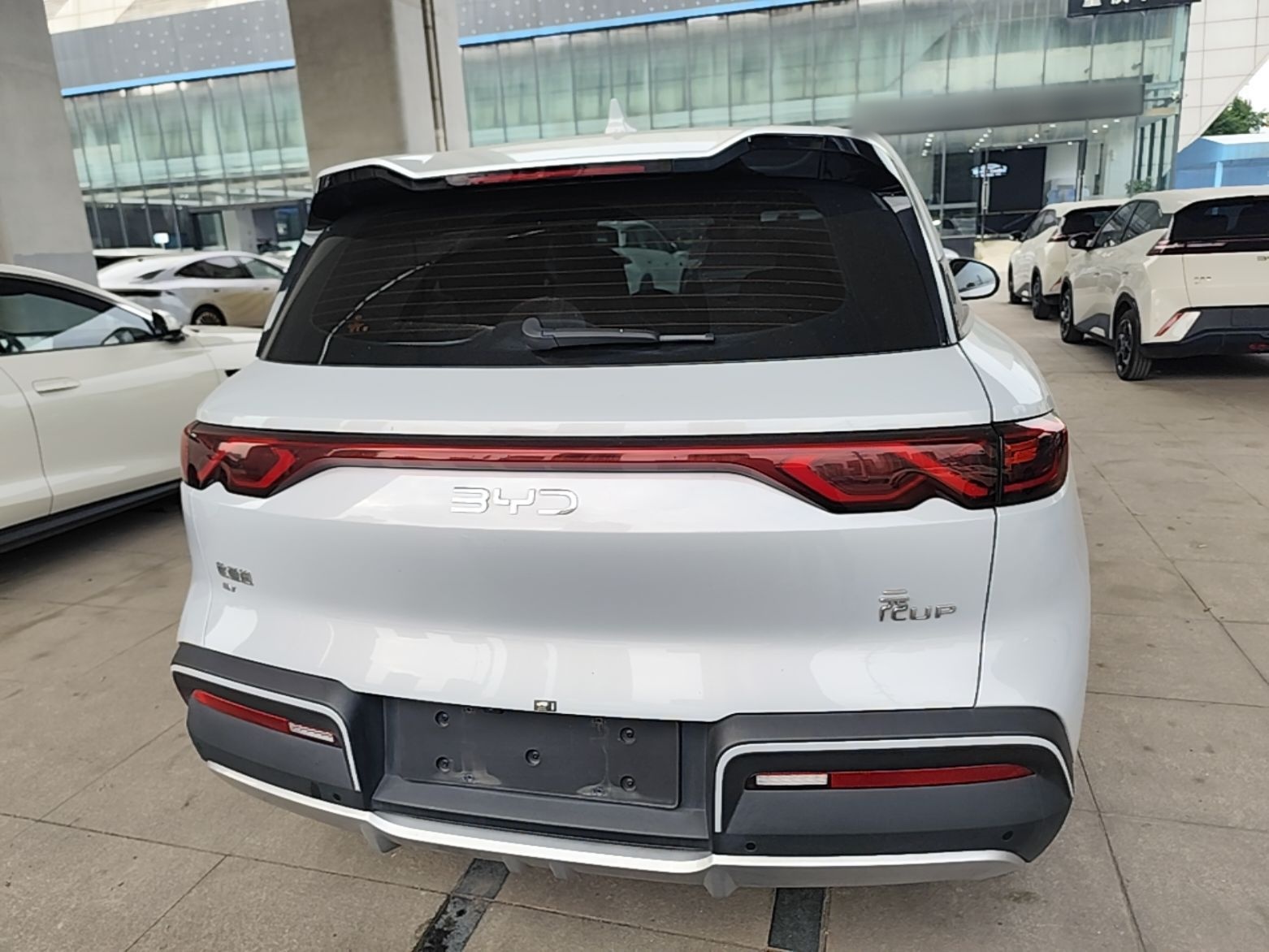 BYD Yuan UP 2024 401KM Leading Edition — снимка 5