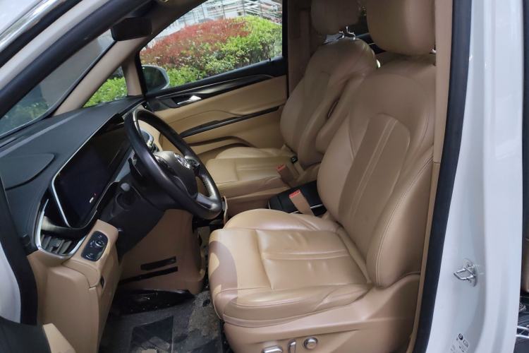 Used Buick GL8 2020 ES Land Cruiser 653T Luxury Model
